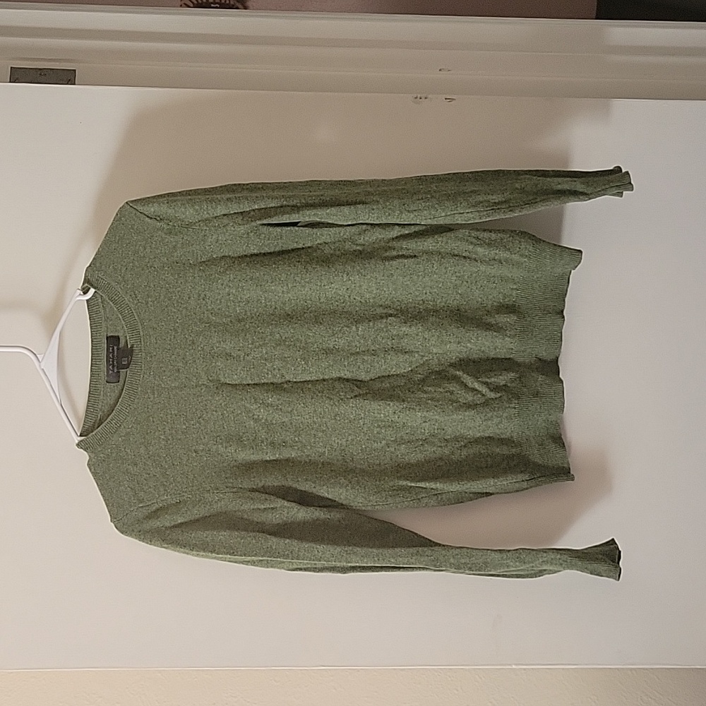 Cashmere sweater